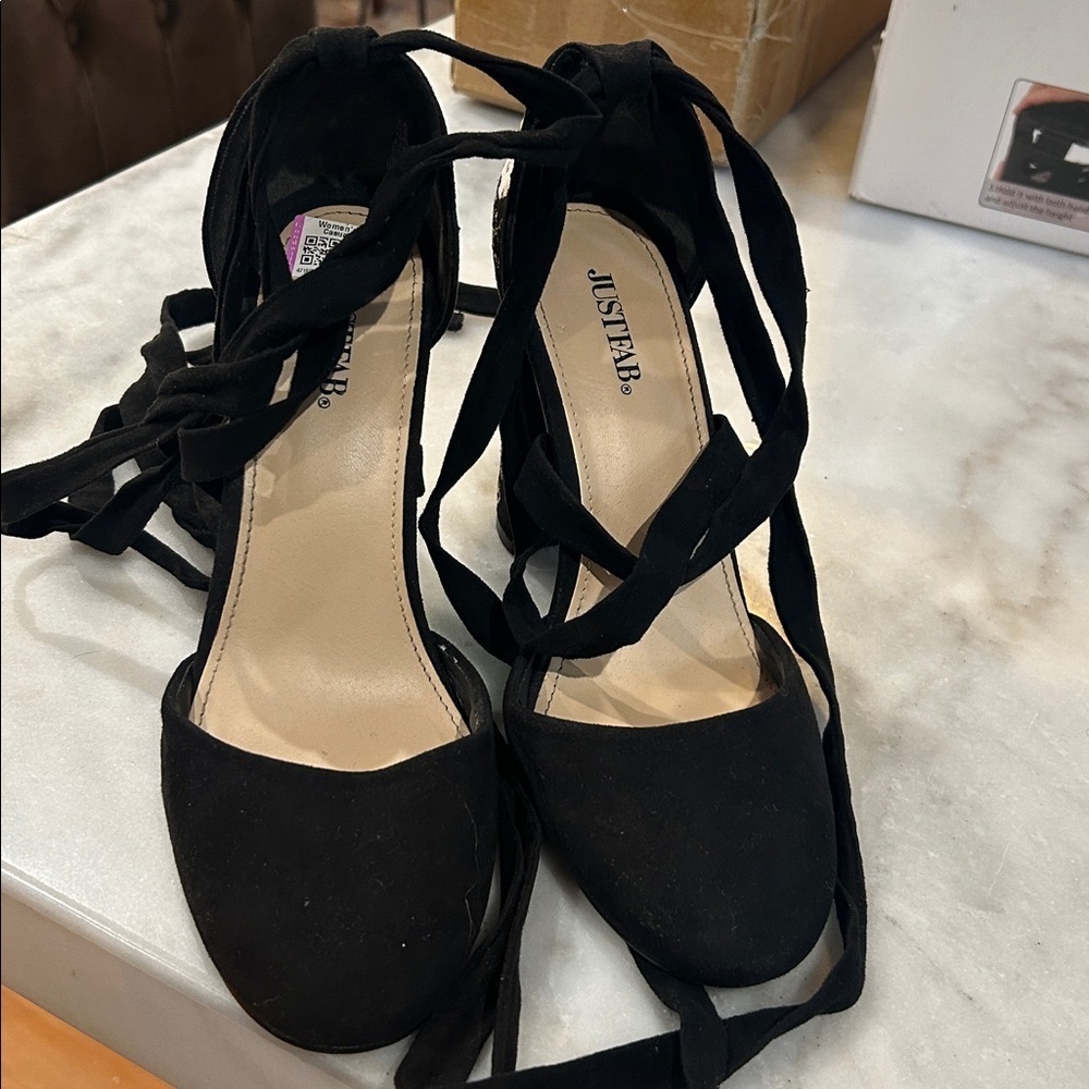 JUSTFAB Black Suede and Embroidered Block Heels - Picture 4 of 5